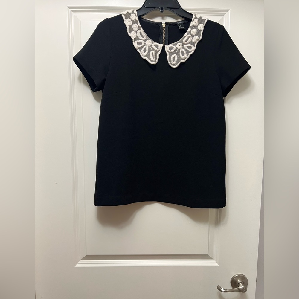 Forever 21 Short Sleeved Blouse Size S
